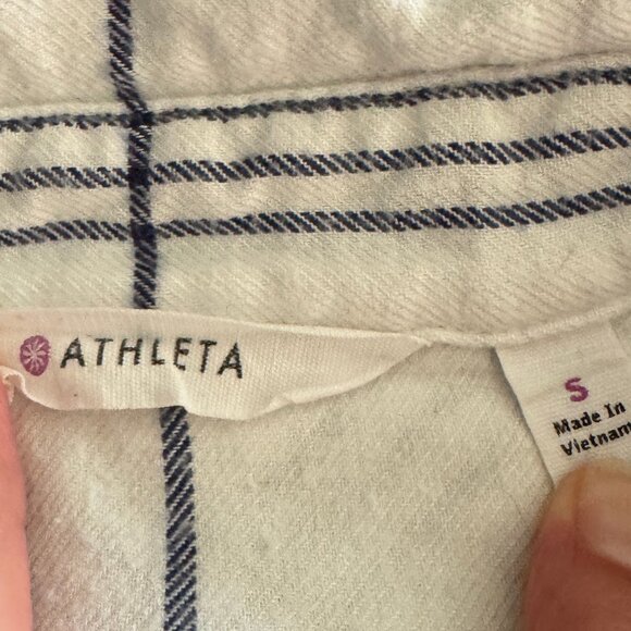 ATHLETA Flannel shirt, long sleeve, white with navy plaid, Size: S - Picture 3 of 5